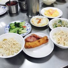 梁記嘉義雞肉飯張用戶圖片