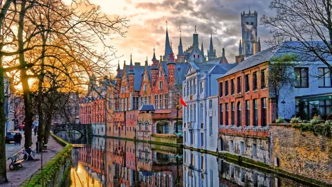 Bruges travel destination