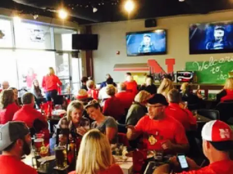 Good Life Sports Bar & Grill "OG" - 180th & Pacific