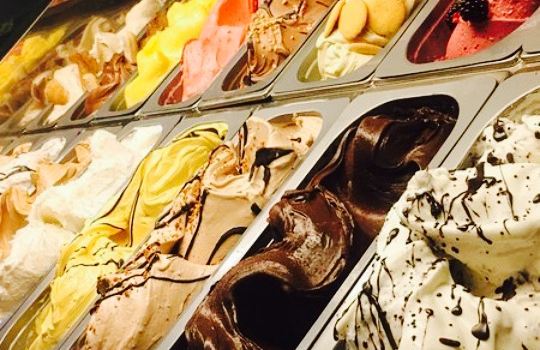Figaro Dessert Cafe