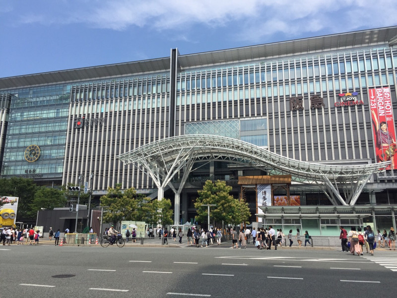 上午：博多站周邊購物