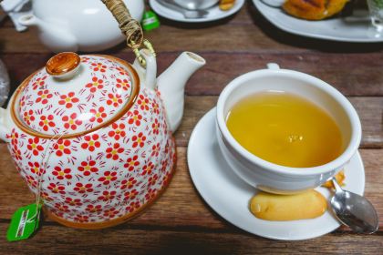 Chelsea's Cup N' Cake