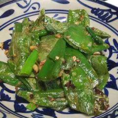 Fuzhengyisanxiaguo (san) User Photo