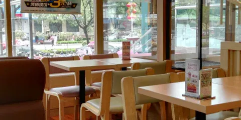 德克士（春天餐廳）