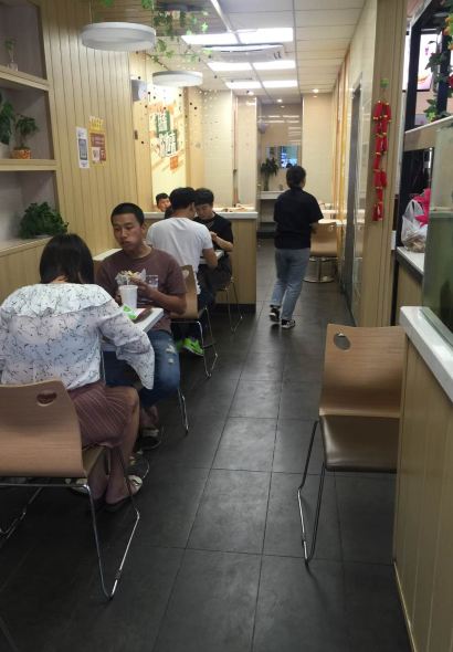 华莱士·全鸡汉堡(缙云大桥南路店)