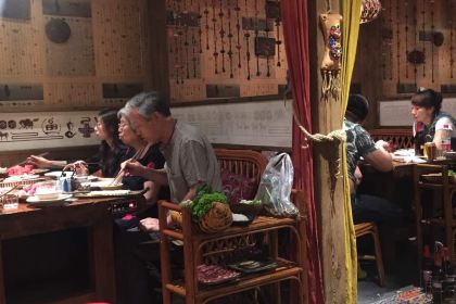 Laopaifangyudouhua Hot Pot (haxiwanda)