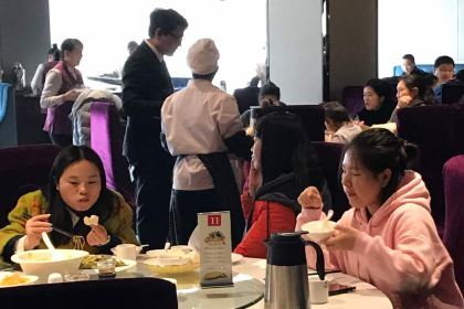 仲记酒楼(玉凤路店)