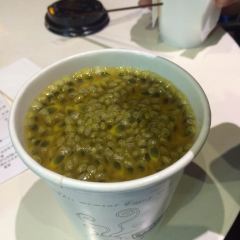 ZHONG SHAN SHI DAN QI OU PA NA DE LUO HONG BEI SHENG HUO GUAN User Photo