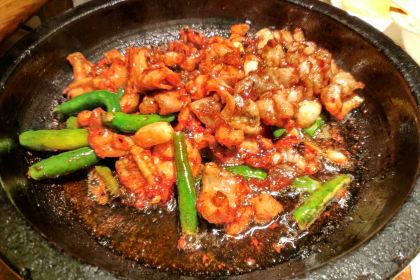 Lvcha Restaurant (huanlesong)