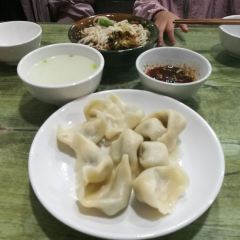 钱饺子(电信店) User Photo