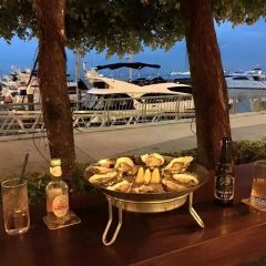 Crab & Lobster Seafood Oyster Bar User Photo