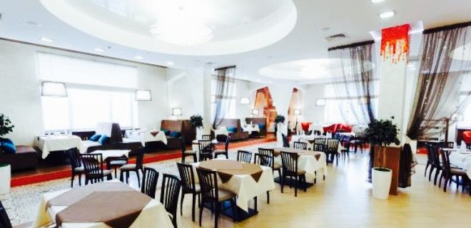 Avrora Restaurant