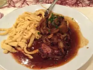 Vico's Hotel & Restaurant