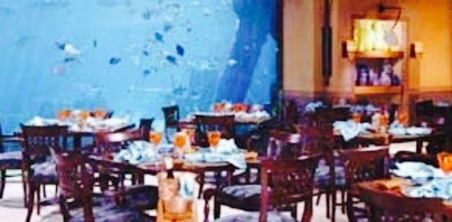 Atlantis Paradise Island - Mama Loo's