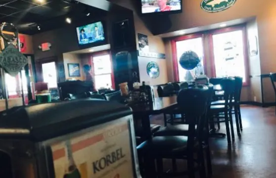 Emil's Tavern on Center