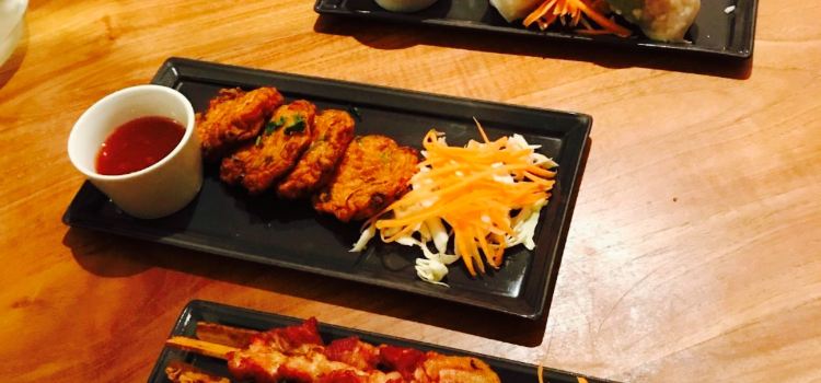 Thai Mango Restaurant & Bar