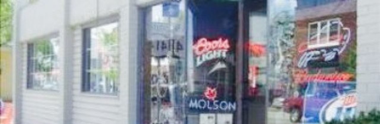 Bleachers Sports Bar and Grill