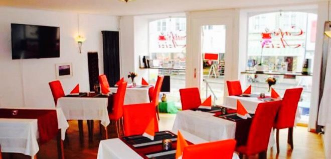 Cafe Azizi
