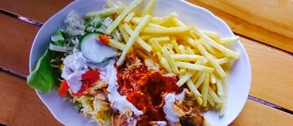 Petra Gyros