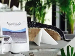 Aquaemo Restaurant & Spa