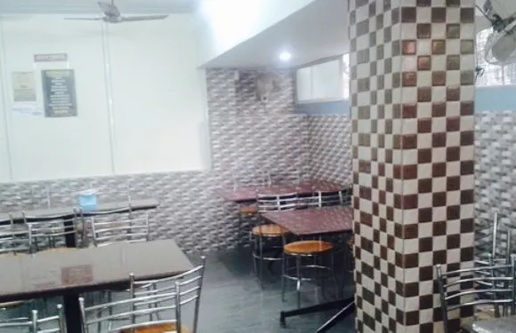 Hotel Sree Saravana Bhavan