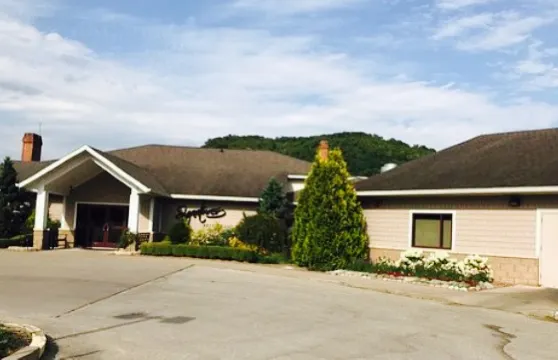 Signatures Restaurant