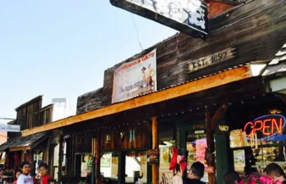 Cowpuncher's Cafe & Catering