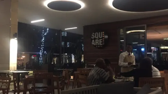 Square Cafe & Wine Bar
