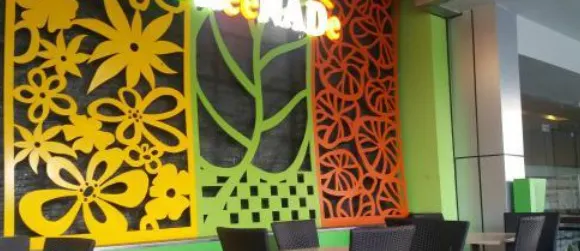 Greenade Cafe & Resto