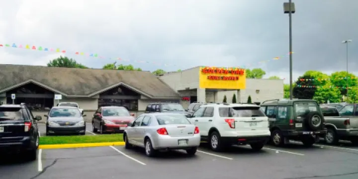 Golden Oak Grill Buffet