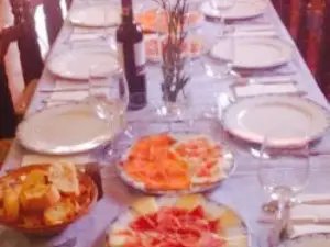 Bar restaurante emiliano