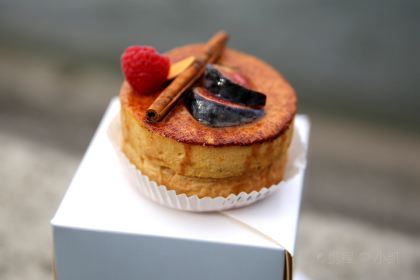 Pierre Hermé Bonaparte