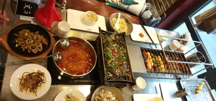 珍探音乐餐厅