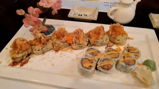 Mizu Sushi Japanese Restaurant