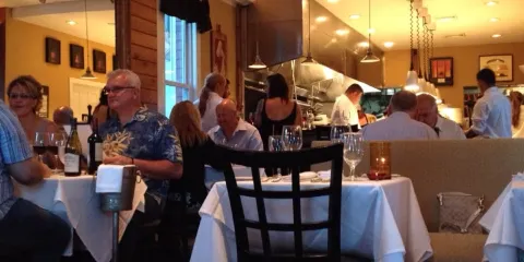 Matt's Red Rooster Grill