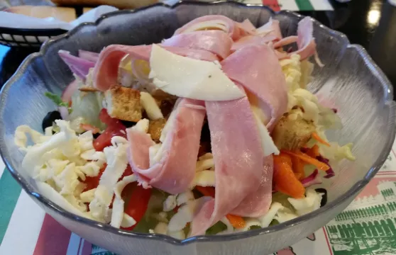 Two Cousins Pizza & Family