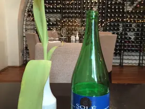 Bistro 18