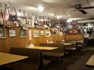 Dale's Family Restaurant