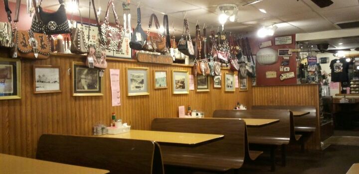 Dale's Family Restaurant