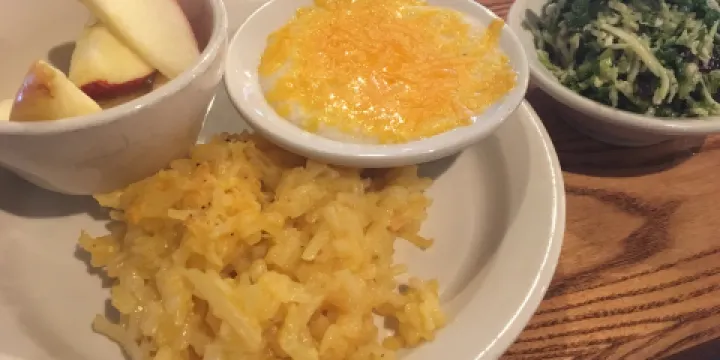 Cracker Barrel Old Country Store