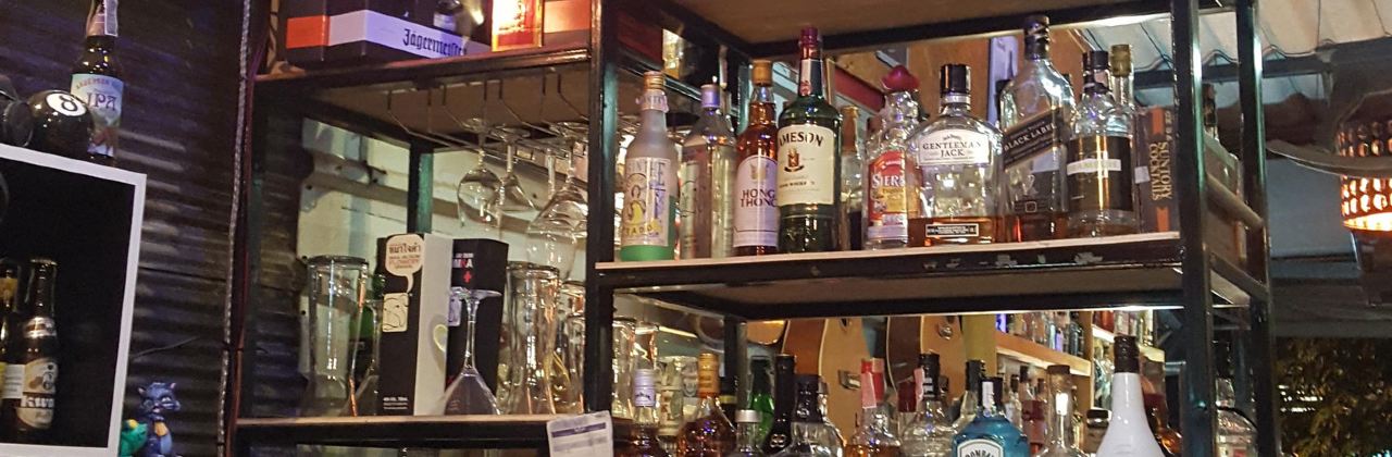 Planet Earth Bar & Restaurant