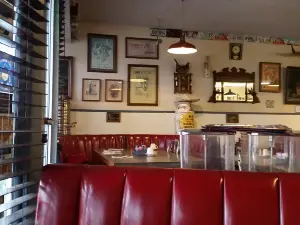 Bellflower Diner