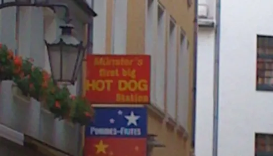 Hot Dog Station