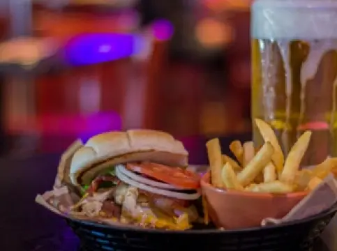 Stone Hut Bar & Grill