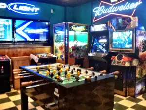 Putters Sports Grill - Liberty Twp