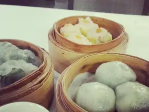 Crown Dragon Restaurant