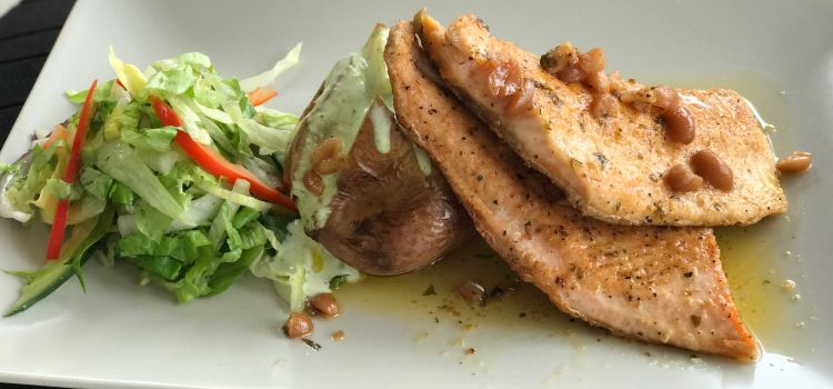 Strond restaurant