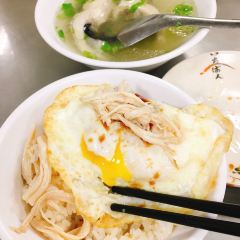 梁記嘉義雞肉飯張用戶圖片
