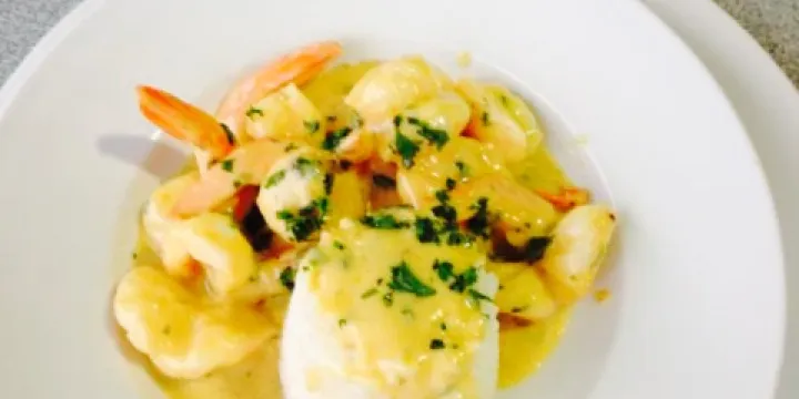 Paul's on the Course