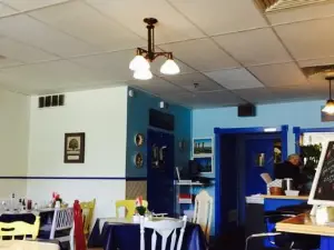 Etta's Greeklish Eatery